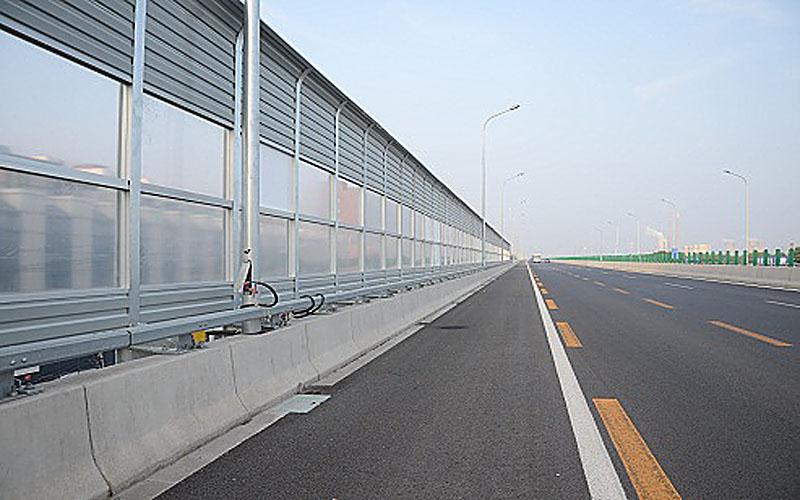 工業(yè)車間噪聲太大？降噪教你這四招！